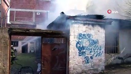 Bursa’da korkutan yangın...Yaşlı kadını alevler arasında zannettiler