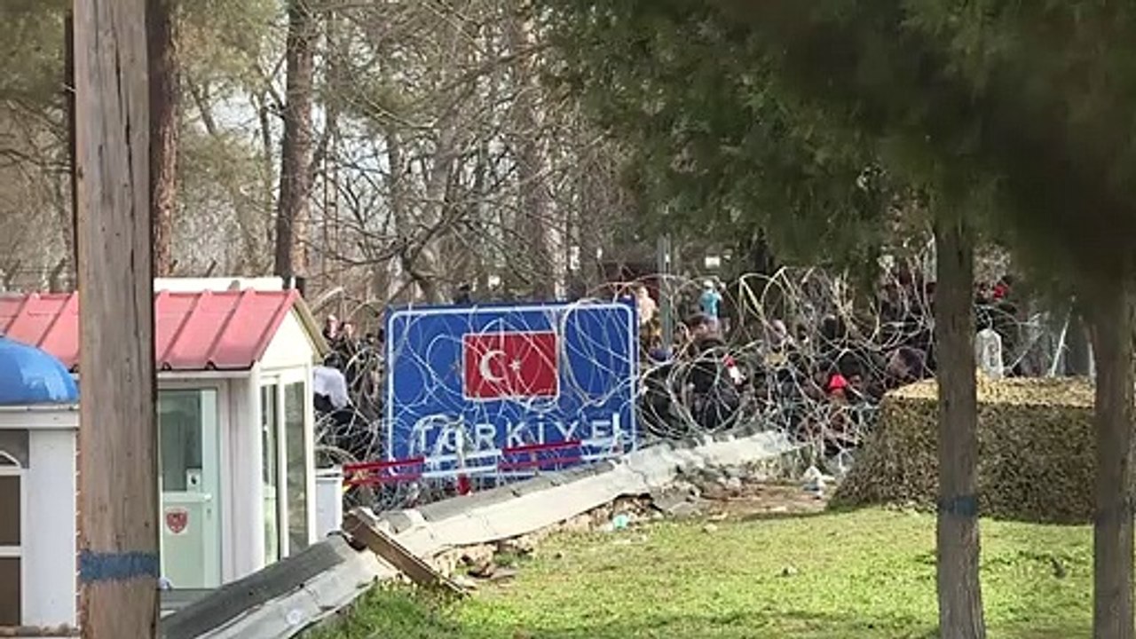 Erdogan fordert in Telefonat mit Merkel 'Lastenteilung' in Flüchtlingskrise