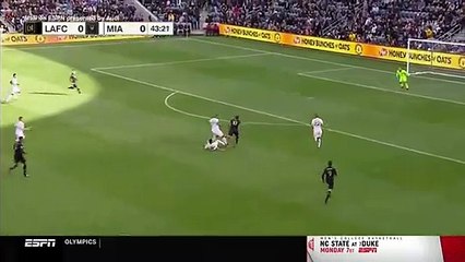 Le cadeau de bienvenue de Carlos Vela à David Beckham