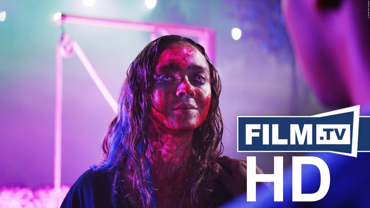 Die Farbe Aus Dem All Trailer Deutsch German (2020)