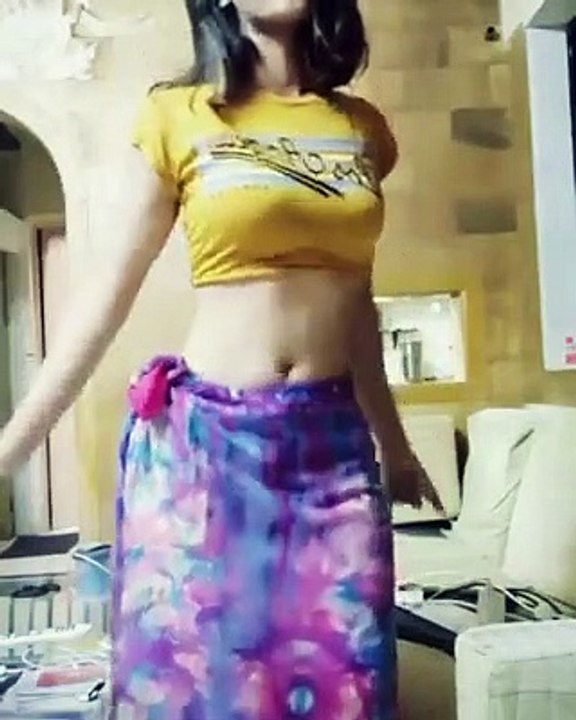 Beautiful  Cute Desi  Girl  Dancing
