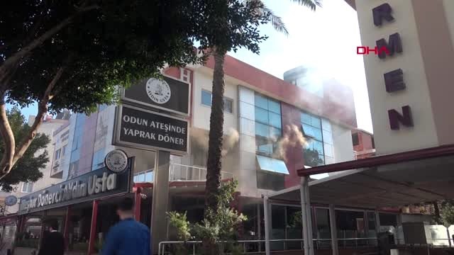 Antalya restoranın bacasında çıkan yangın korkuttu