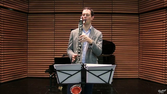 Vincent Penot plays: Valsa Improvisada by Francisco Mignone
