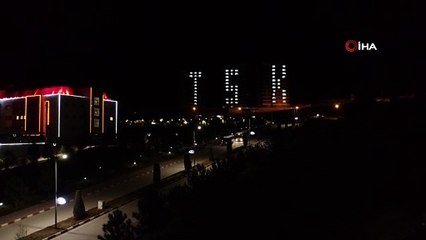 Yurt ışıkları Mehmetçik için yandı