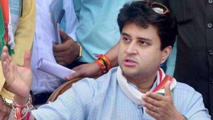 MP govt crisis: Scindia dodges questions on resignation