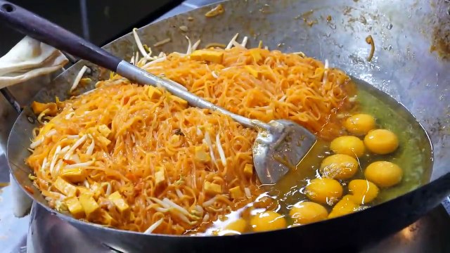 태국에서 가장 유명한 팟타이, 줄서서 먹는 곳 most famous pad thai - thai street food