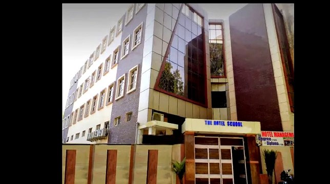 Hotel Management Course | HM College in Delhi | Diploma in Hotel Management | Food Production Course