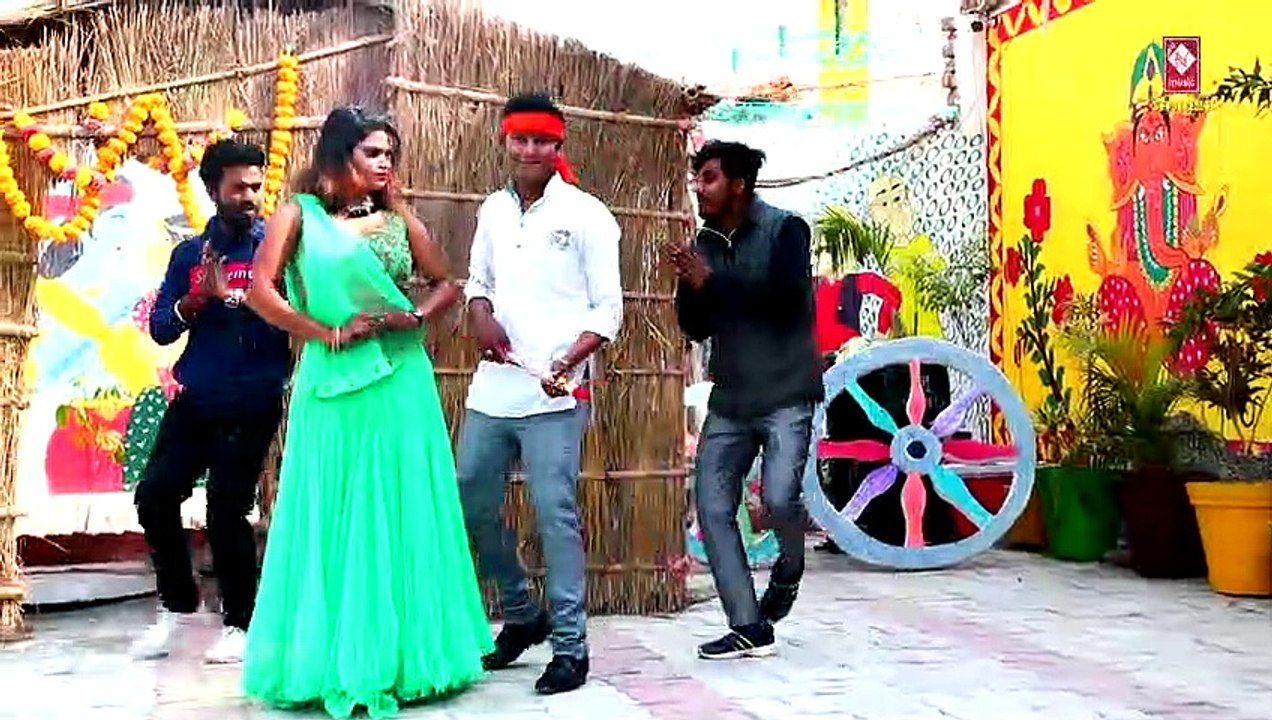 BHOJPURI HIT GANA  लाल पियर  लखनउआ रंग डालब हो LAL PIYAR LAKHNAUWA RANG DALAB-GANESH BABUA HO