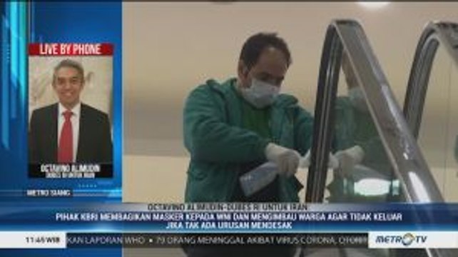 Cegah Corona, KBRI Bagikan Masker untuk WNI di Iran