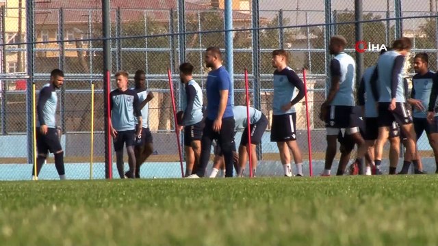 Uğur Tütüneker: 'Süper Lig'e ilk ikiden çıkmayı kovalıyoruz”