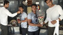 Siddharth Shukla ने फिर जीता दिल, इस फैन को हाथों से खिलाया केक | FilmiBeat