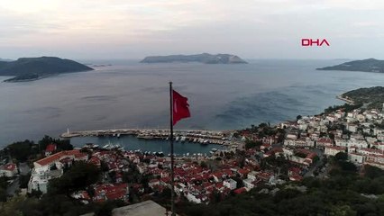 Antalya yunanistan'dan meis'e asker ve hücumbot takviyesi