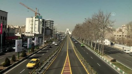 İran'da halk zorunlu kalmadıkça sokağa çıkmıyor