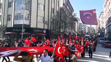 Merzifonlular İdlib’te şehit düşen Mehmetçik için yürüdü