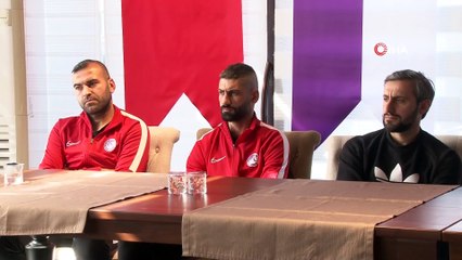 Sedat Tahiroğlu: '13 yıldır hiç bir futbolcuya, hocaya, devlet kurumuna borcumuz yok'