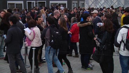 코로나19 우려에 문 닫은 루브르 박물관, 나흘 만에 재개관 / YTN