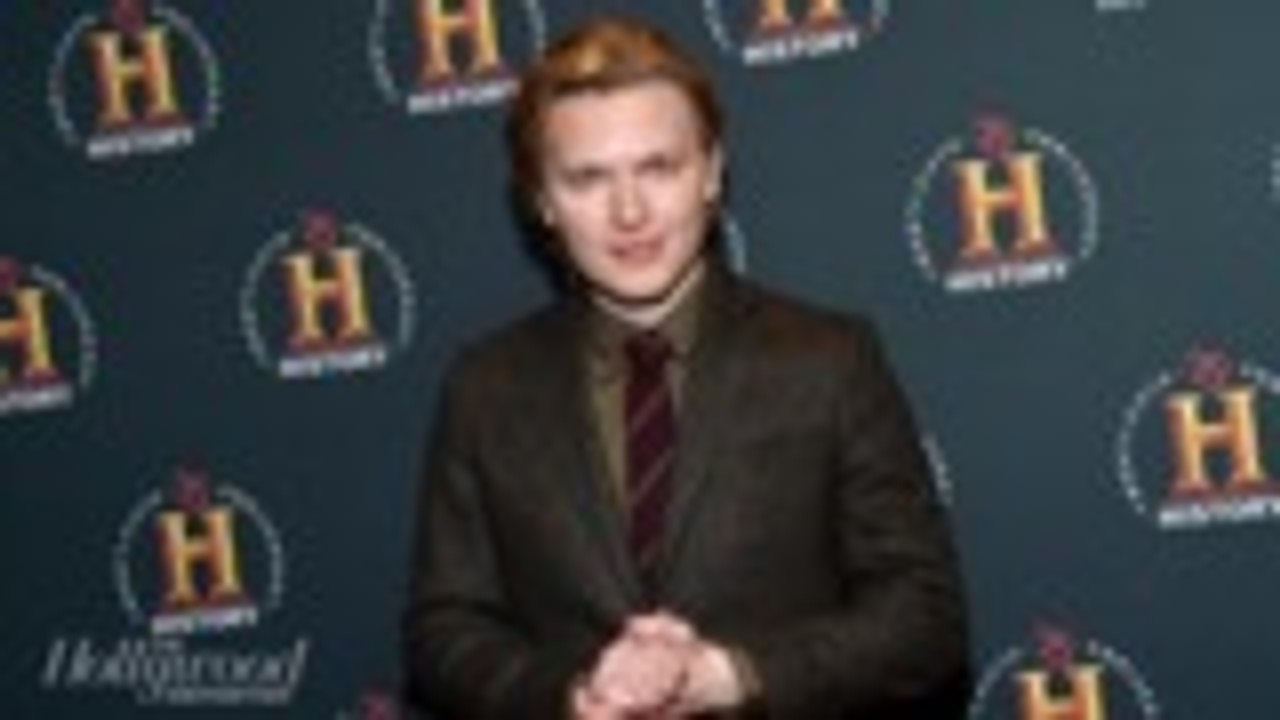 Ronan Farrow Ends Relationship With Hachette Over Woody Allen Memoir | THR News