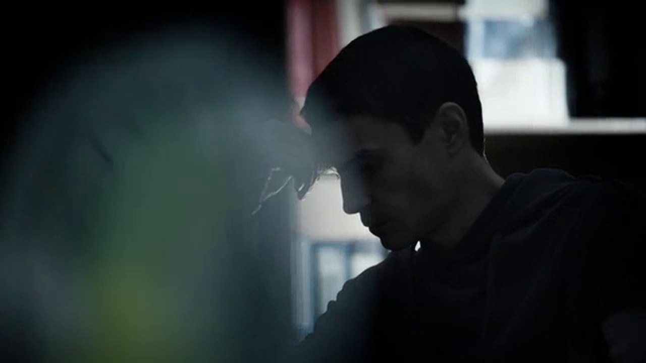 Триггер 1 серия  в  HD. Нашумевший сериал психоделик.  Trigger 1 episode in HD. The sensational psychedelic series.