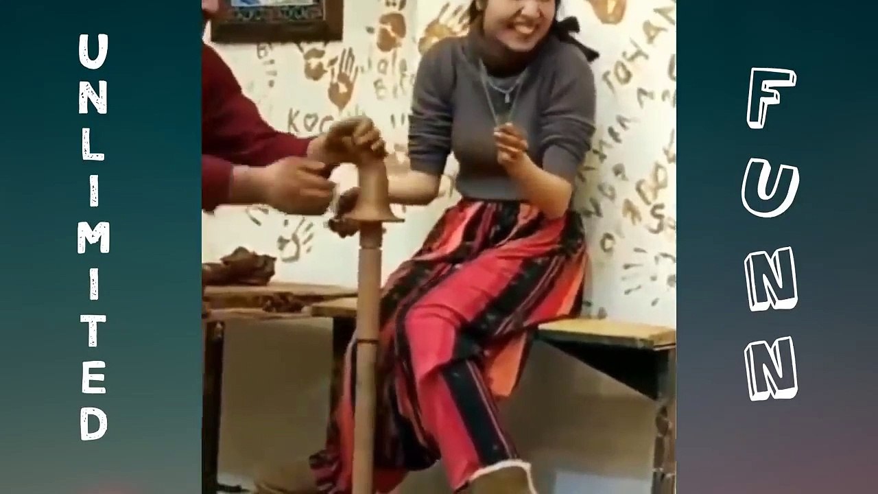 Hot and Funny Video مقاطع مضحه ساخنه  هتموت من الضحك