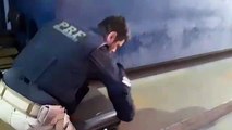 Passageiro de ônibus é detido pela PRF com 16 kg de maconha em Santa Terezinha de Itaipu