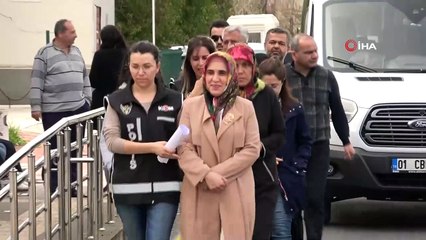 FETÖ'nün ablası gülerek gittiği adliyede tutuklandı