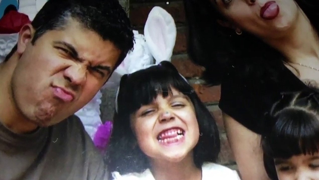 Une petite fille de 10 ans réalise une bande-annonce hilarante sur le divorce de ses parents