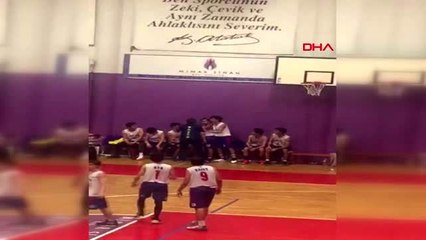 Spor istanbul'da basketbol maçında antrenör dehşeti
