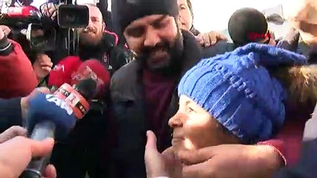 Yunanistan sınırında ailesini kaybeden 10 yaşındaki Menice'den sevindiren haber