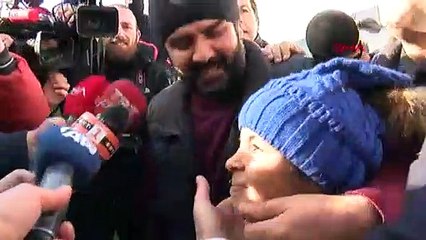 Yunanistan sınırında ailesini kaybeden 10 yaşındaki Menice'den sevindiren haber