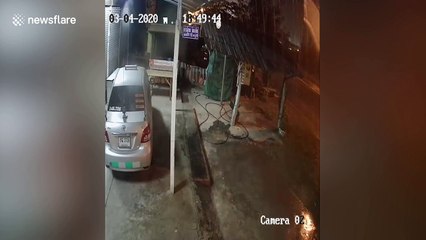 Storm tears off roof of house during torrential weather in northern Thailand