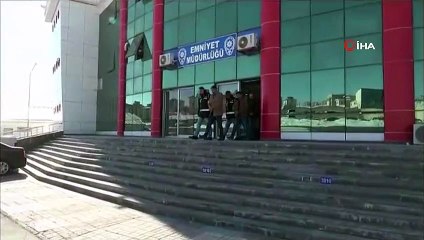 Van’da kaçak sigara operasyonu: 3 gözaltı