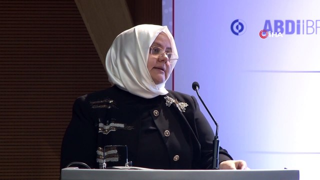 Bakan Selçuk: 'Sağlık işlemlerinin fiyatlarında 2008’den bu yana ilk kez kapsamlı bir artış yaparak 8 milyar lira iyileştirme sağladık'