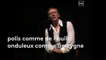 Yves Montand chante le poème "Les Bijoux" de Charles Baudelaire