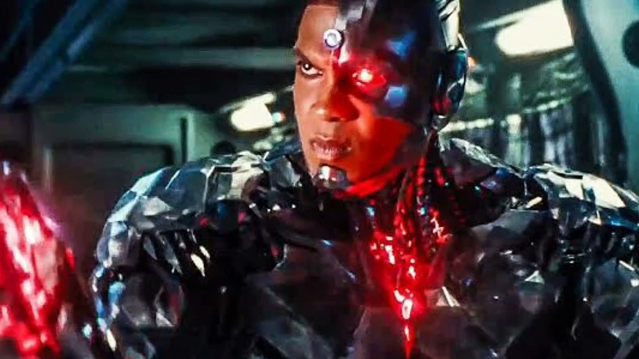 Spiderman vs Cyborg