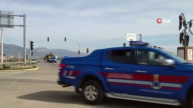 İdlib’e zırhlı personel taşıyıcı ve mühimmat sevkiyatı