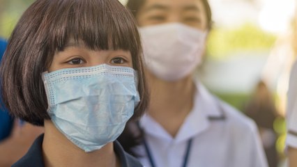 كورونا يعطل أكثر من 300 مليون طالب عن الدراسة