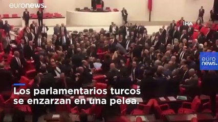 VÍDEO: Pelea en el Parlamento turco por la participación militar en Siria