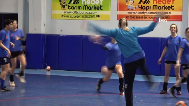 Kastamonu Belediyespor, Macaristan’a hareket etti