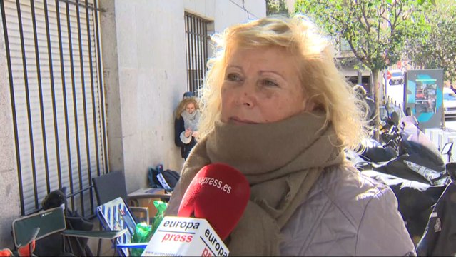 División de opiniones por la cancelación del tradicional besapié