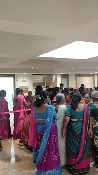 કોરોના વાઈરસ-વિધાનસભામાં પોલીસ ચેકિંગ કર્યું પરંતુ હજારો મુલાકાતીઓના સ્ક્રિનિંગ નહીં, માસ્ક પણ અપાતા નથી