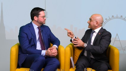 Türkischer Botschafter Ceyhun und EU-Abgeordneter Mandl über die Flüchtlingskrise