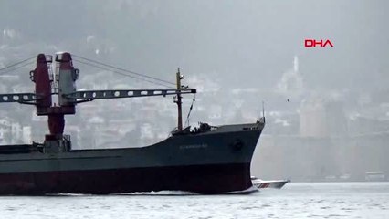 Çanakkale rus askeri kargo gemisi 'dvinitsa-50' çanakkale boğazı'ndan geçti