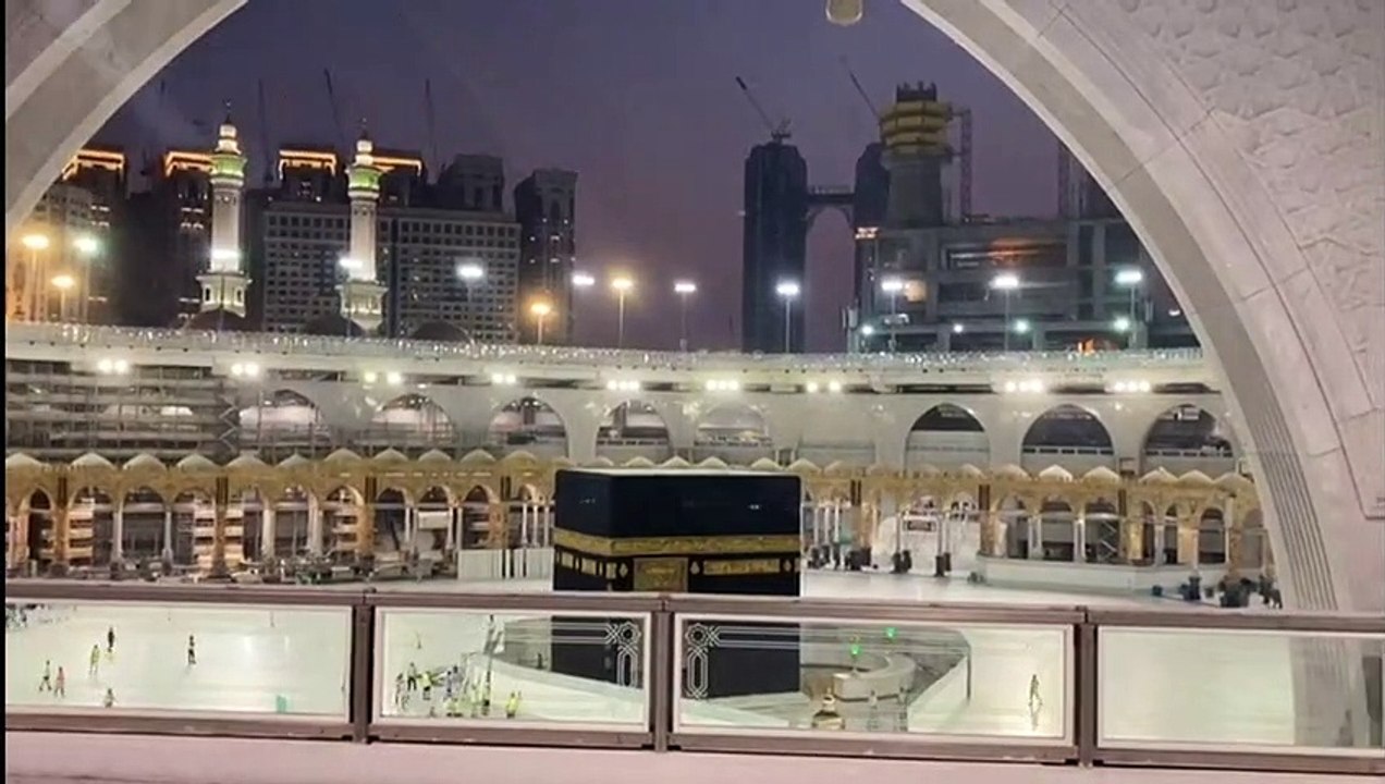 Coronavirus: pilgerstätte in mekka für desinfektion geräumt