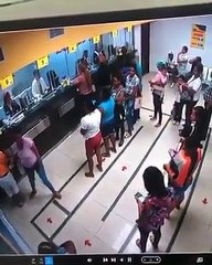 Celular explode no bolso do rapaz