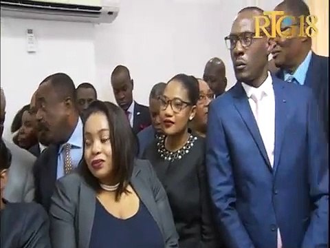 Claude Joseph enstale kòm nouvo Minis Afè Etranjè li ranplase nan pòs sa Mr. Bocchit Edmond.