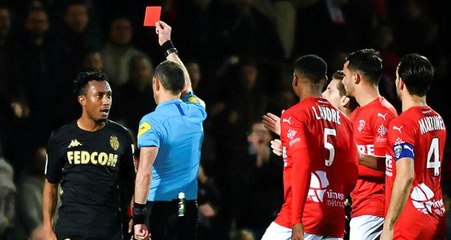 Hakemi iten Gelson Martins, 6 ay men cezası aldı