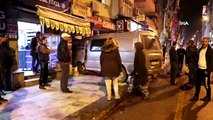 Alkollü sürücü dükkana çarparak durdu