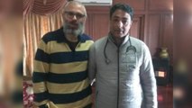 Another photo of Omar Abdullah surfaces