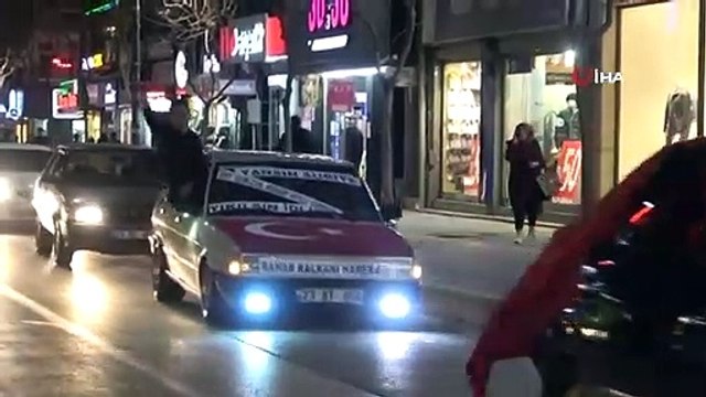 Elazığ’da 100 Araçlık Konvoyla Mehmetçiğe Destek