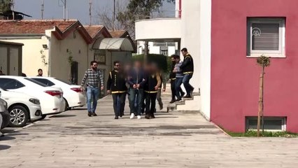 Adana'da silahlı soygunla ilgili 4 şüpheliden 3'ü tutuklandı